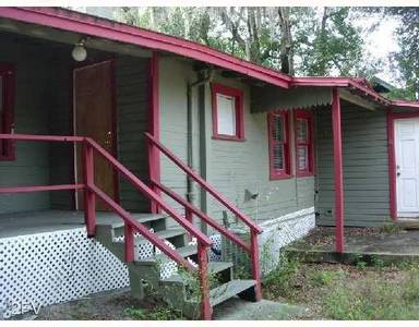 Main picture of 304 E Chelsea St