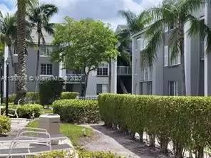 Main picture of 11050 N Lakeview Dr