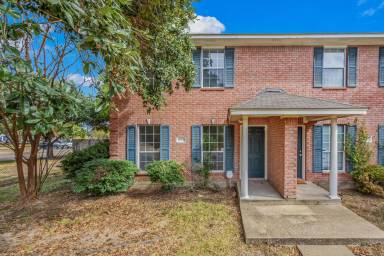Main picture of 608 Corregidor Dr