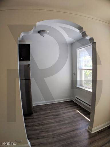 Main picture of 2936 W Palmer St