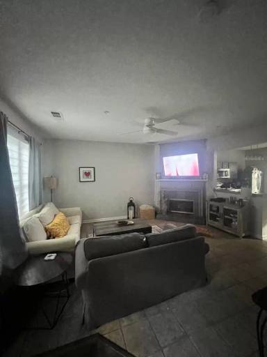 Main picture of 2145 Whitestone Pl