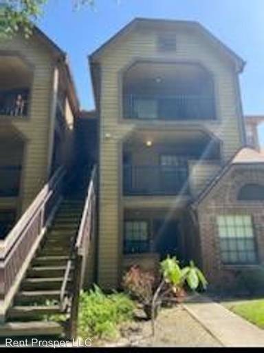 Main picture of 345 Forestway Cir