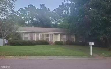 Main picture of 829 Jeffery Ln