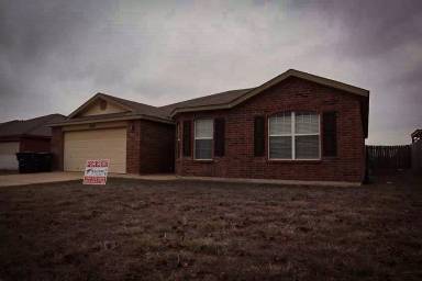 Main picture of 5208 Bridle Dr