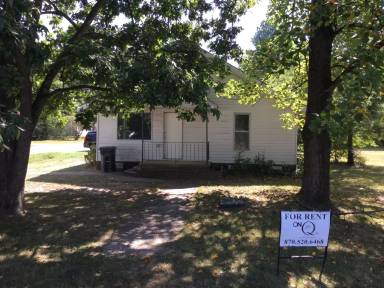 Main picture of 816 N Church St