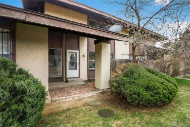 Main picture of 3723 S Granby Way