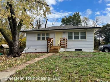 Main picture of 8303 Brooklyn Ave