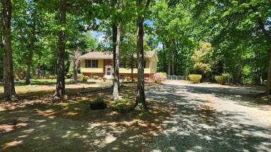 Main picture of 16115 King William Rd