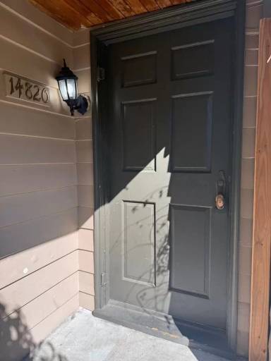 Main picture of 14820 12th Ave NE