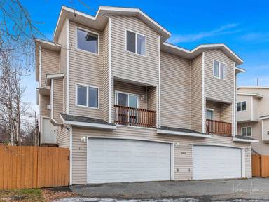 Main picture of 5304 Arctic Blvd