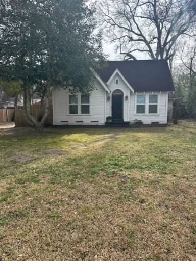 Main picture of 513 W Harrison St