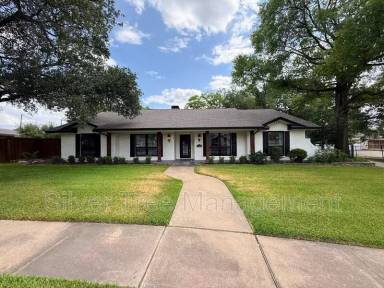 Main picture of 1710 Dickerson Dr