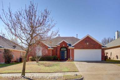 Main picture of 2853 Rochester Ct