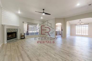 Main picture of 510 Crowfoot Dr