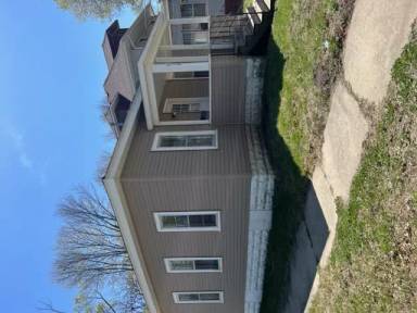 Main picture of 618 Logan Ave