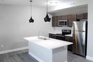 Main picture of 1009 Sunrise Dr