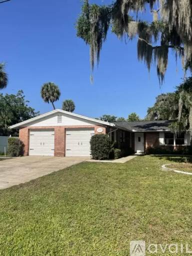 Main picture of 537 NW 9th Ave