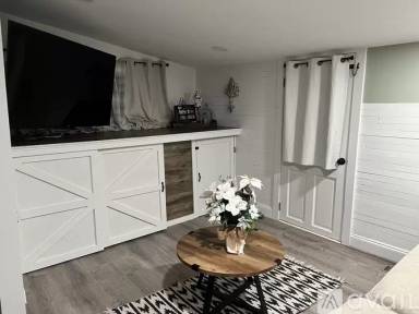Main picture of 110 Malibu Ct
