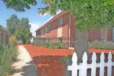 Main picture of 2537 Kingston St