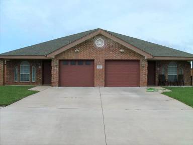 Main picture of 4801 Heather Ln