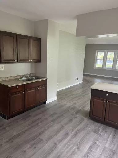 Main picture of 3053 N 40th St