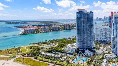Main picture of Continuum On South Beach Condo