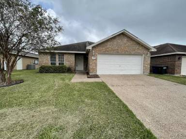 Main picture of 3214 White Tail Dr