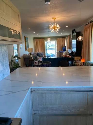 Main picture of 464 Fathom Dr