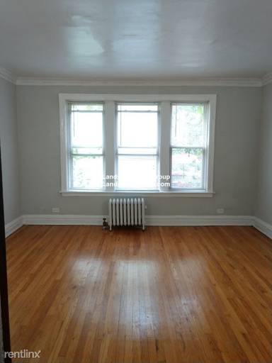 Main picture of 1525 W Estes Ave