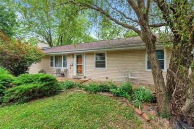 Main picture of 14 Shireford Ln