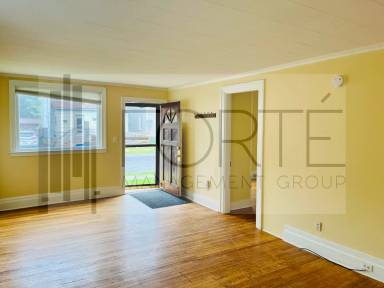 Main picture of 810 Boyd St