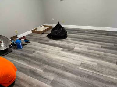 Main picture of 1314 Leo Way