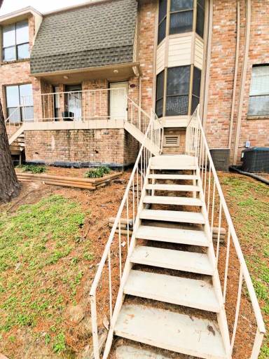 Main picture of 2019 Place Rebecca Ln