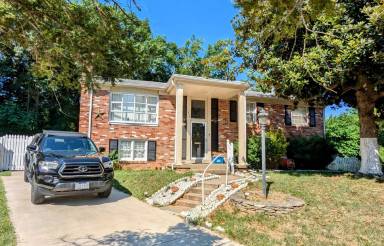 Main picture of 14814 Dyer Dr