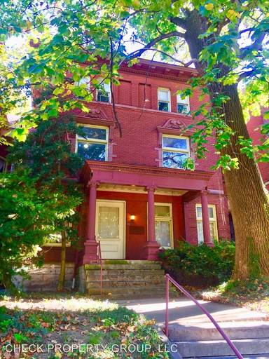 Main picture of 1451 S 4th St