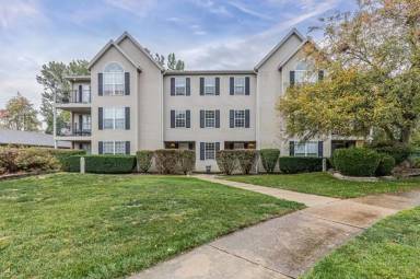 Main picture of 5 Hartwell Ct
