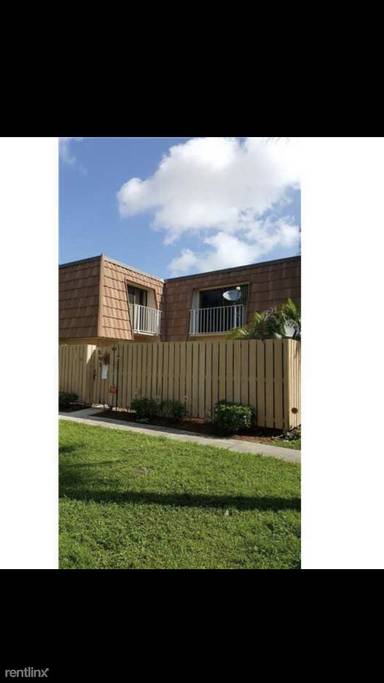 Main picture of 843 Blue Ridge Cir
