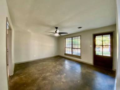 Main picture of 4423 Mount Vernon Rd