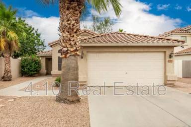 Main picture of 2303 S Navajo Way