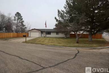 Main picture of 12992 S Sonora Ave