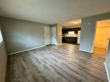 Main picture of 417-501 S 1st Ave