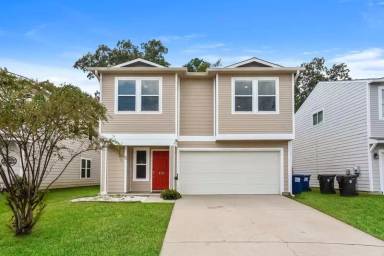 Main picture of 110 Blackwell Ct