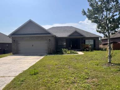 Main picture of 744 Lime Ln