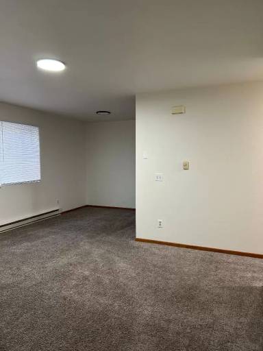 Main picture of 800 State St