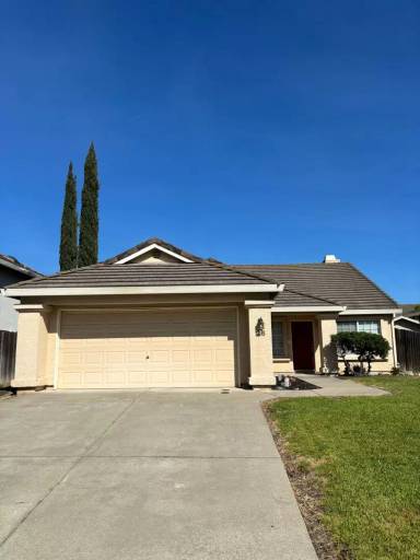 Main picture of 28 White Stone Ct