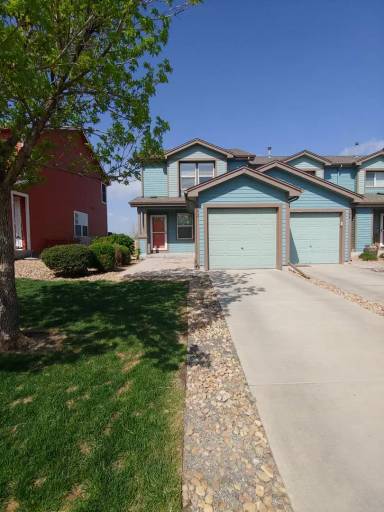 Main picture of 392 Montgomery Dr