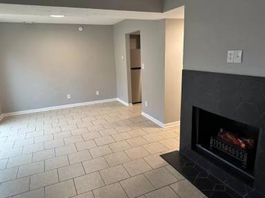 Main picture of 2848 Yellowstone Pkwy