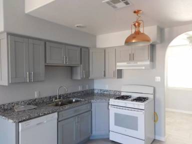 Main picture of 2915 La Mesilla Cir