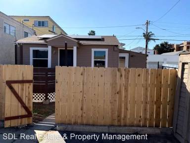 Main picture of 4344 Utah St