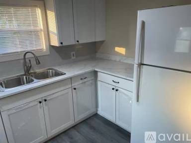 Main picture of 1136 Millbrook Ave